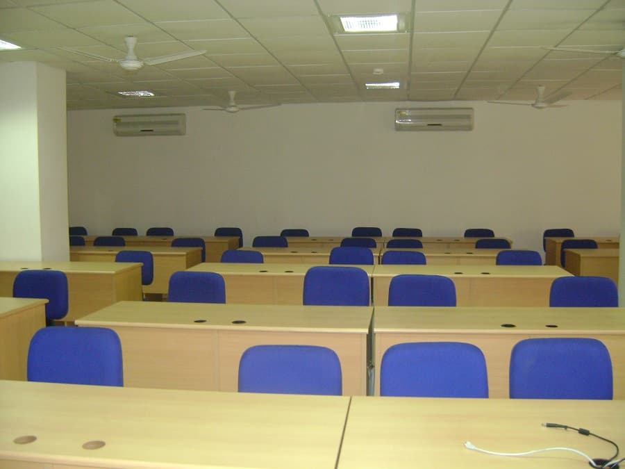 Amity Global Business School Indore Building photo 6